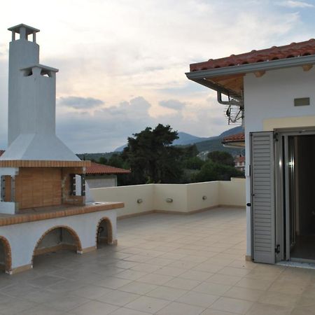 Artemis - Marina Apartments Evia ภายนอก รูปภาพ