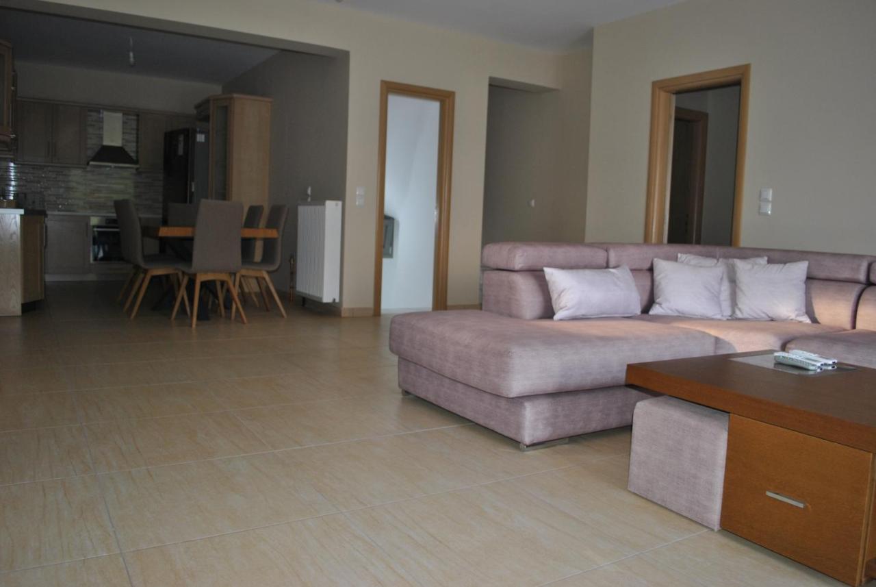 Artemis - Marina Apartments Evia ภายนอก รูปภาพ