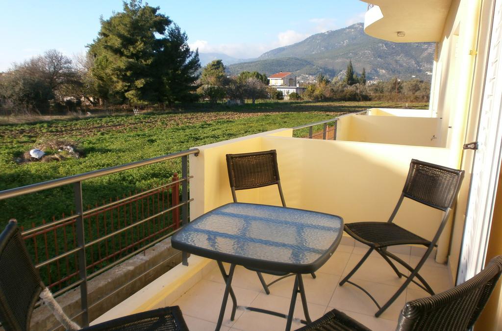 Artemis - Marina Apartments Evia ห้อง รูปภาพ