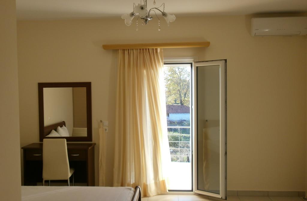 Artemis - Marina Apartments Evia ห้อง รูปภาพ