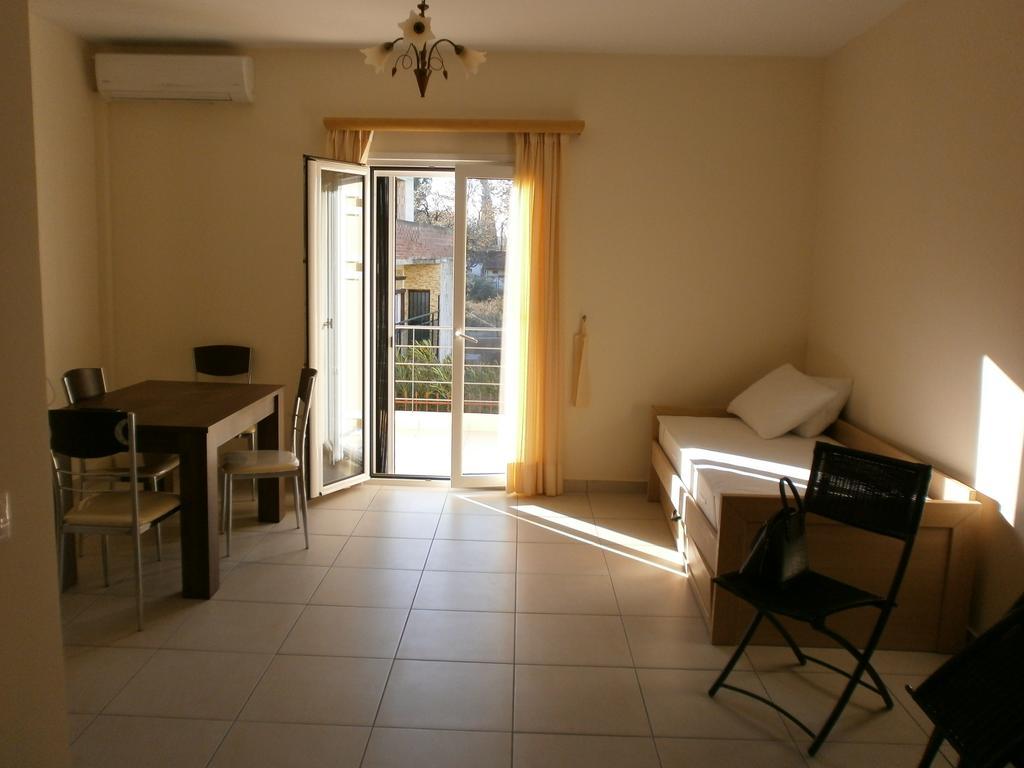 Artemis - Marina Apartments Evia ห้อง รูปภาพ